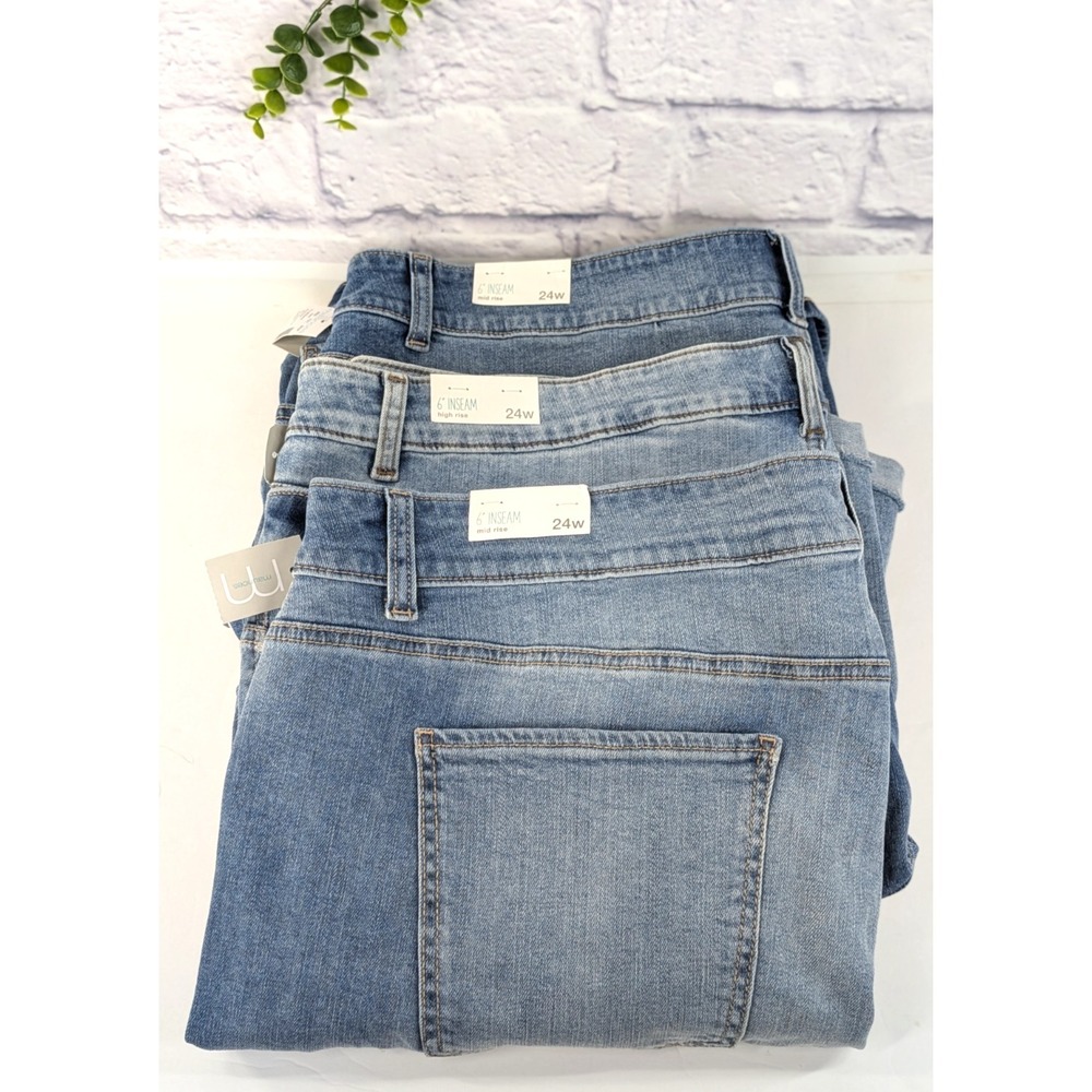 NWT LOT 3😍Maurices Women's Blue Denim Jean Shorts Distressed Waist 6" Inseam